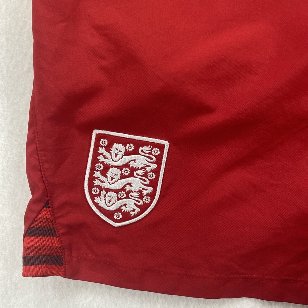 England 2012-13 Home Football Shorts Umbro Size L S5 - Picture 2 of 7